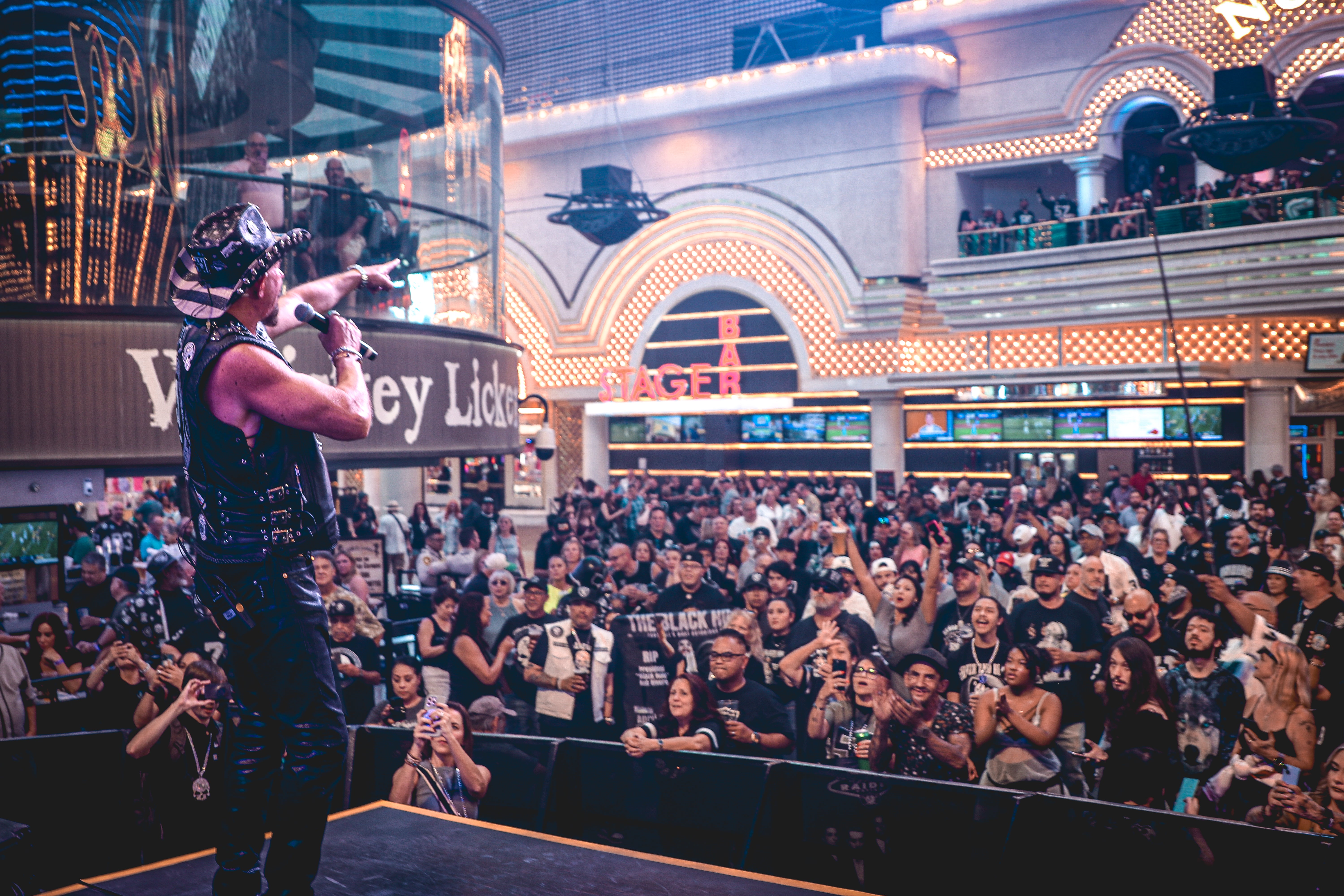 Fandemonium on Fremont
